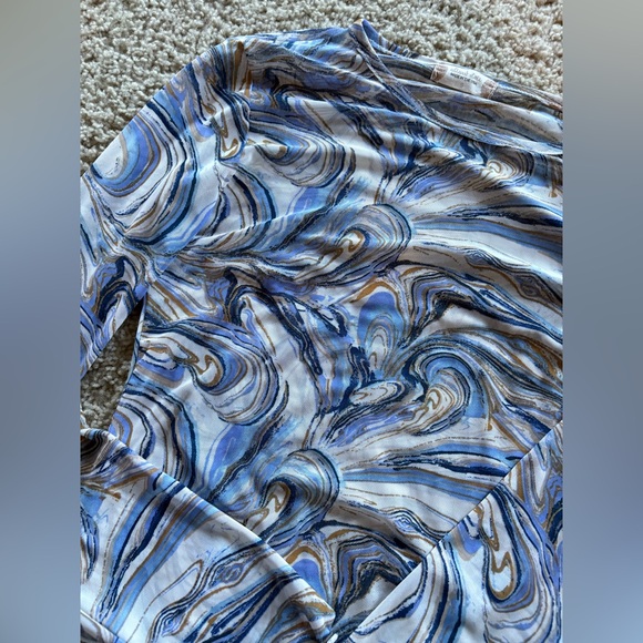Altar'd State Marble Swirl Long Sleeve Top - Picture 3 of 4